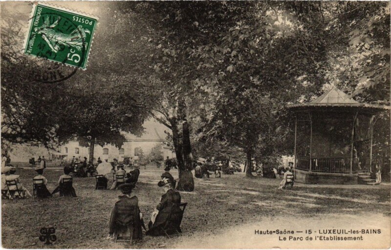 Carte postale ancienne Luxeuil-les-Bains Parc de l'Etablissement à Luxeuil-les-Bains