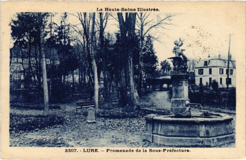 Carte postale ancienne Lure Promenade de la Sous-Prefecture