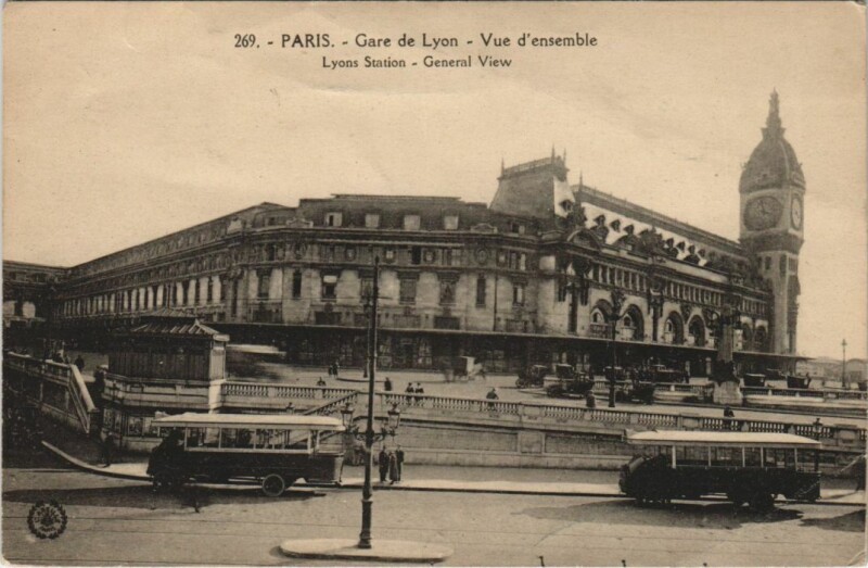 Carte postale ancienne Paris 12e Gare de Lyon