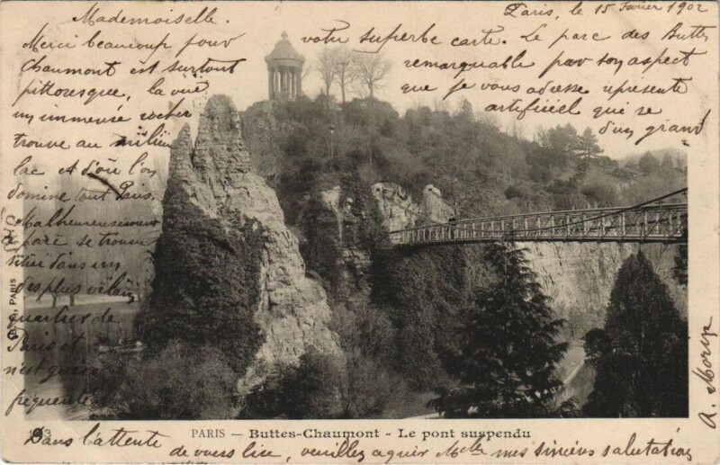 Carte postale ancienne Buttes-Chaumont - Pont suspendu à Paris 19e