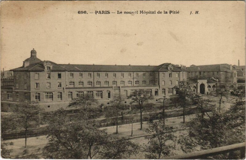 Carte postale ancienne Paris 13e Hopital de la Pitié
