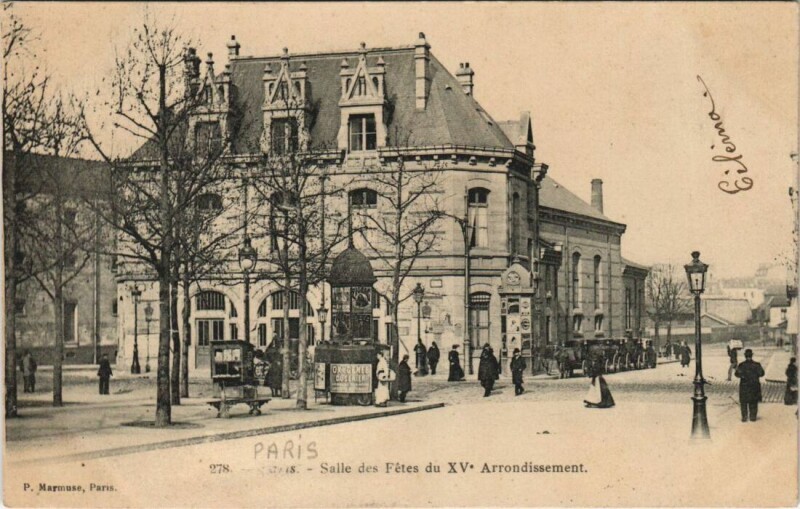 Carte postale ancienne Paris 15e Salle des Fetes
