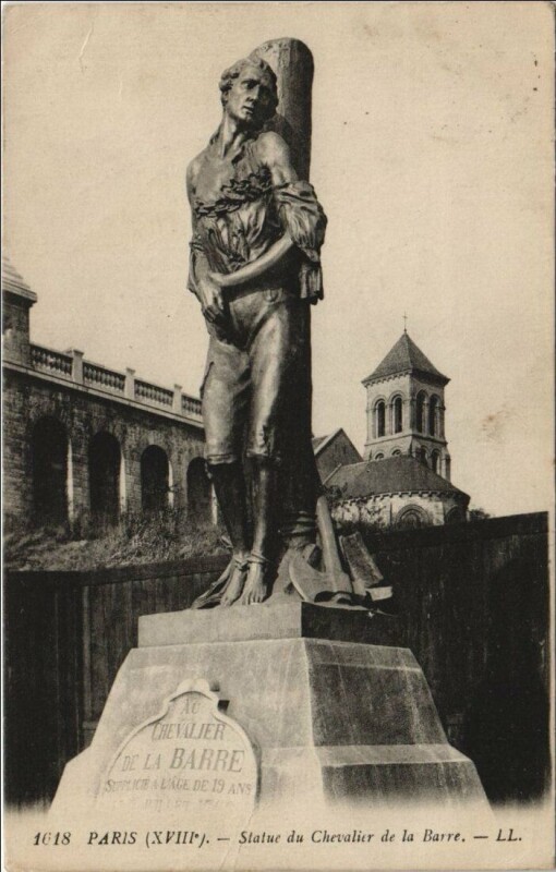 Carte postale ancienne Paris 18e Statue du Chevalier de la Barre