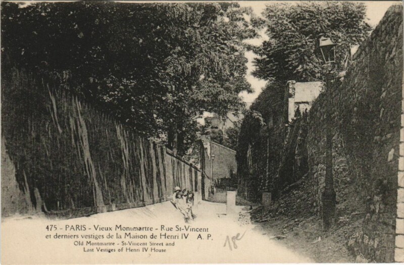 Carte postale ancienne Vieux Montmartre - Rue Saint-Vincent et derniers vestiges de la Maison de Henri IV à Paris 18e