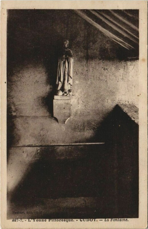 Carte postale ancienne Cudot La Fontaine à Cudot