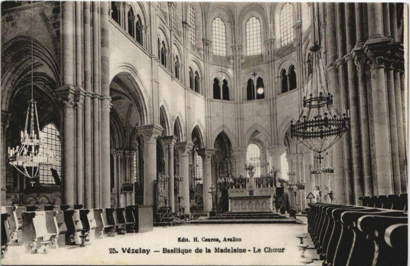 Carte postale ancienne Vezelay Basilique de la Madeleine - Le Choeur