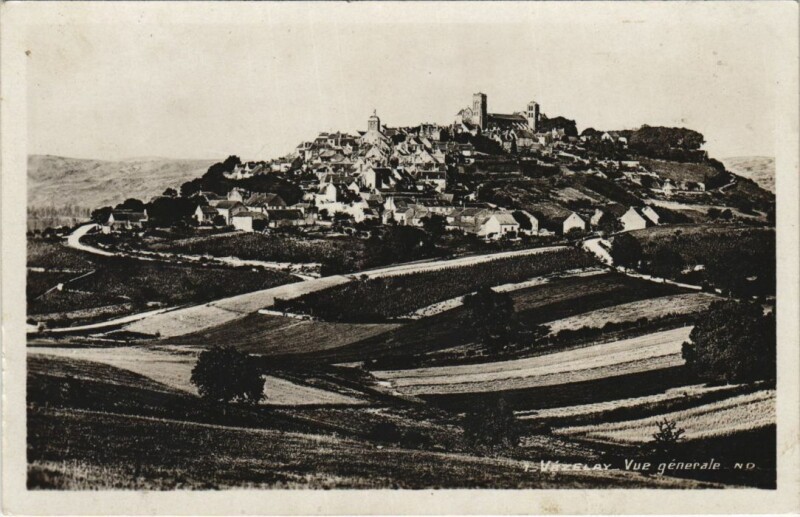Carte postale ancienne Vezelay Vue Generale