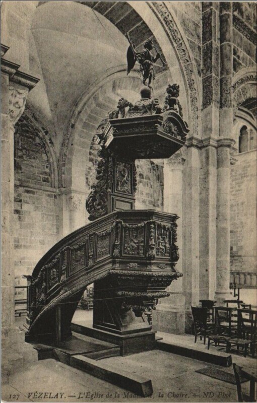 Carte postale ancienne Vezelay L'Eglise de la Madeleine - La Chaire