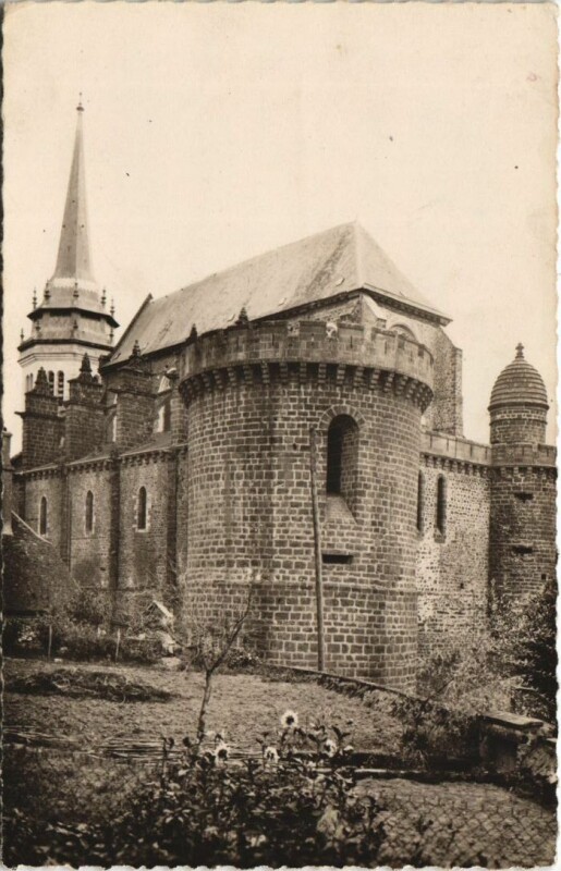 Carte postale ancienne Toucy L'Eglise à Toucy