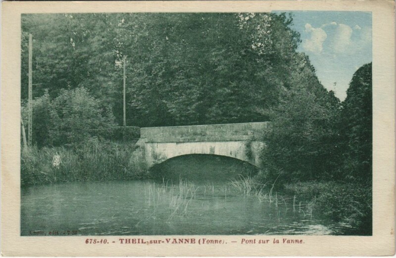 Carte postale ancienne Theil-sur-Vanne Pont sur la Vanne