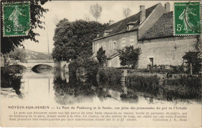 Carte postale ancienne Noyers-sur-Serein Le Pont du Faubourg et le Serein à Noyers
