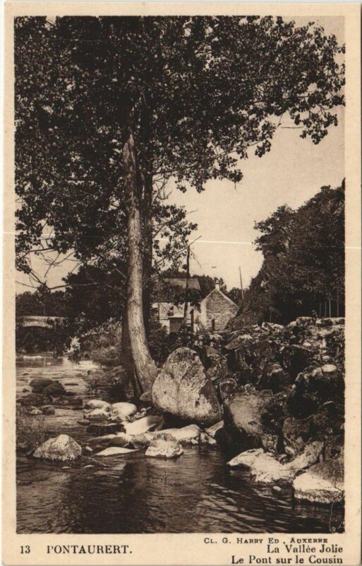 Carte postale ancienne Pontaubert La Vallee Jolie - Le Pont sur le Cousin à Pontaubert