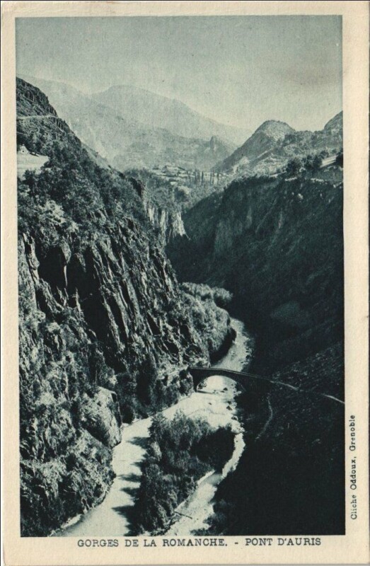Carte postale ancienne Gorges de la Romanche - Pont d'Auris