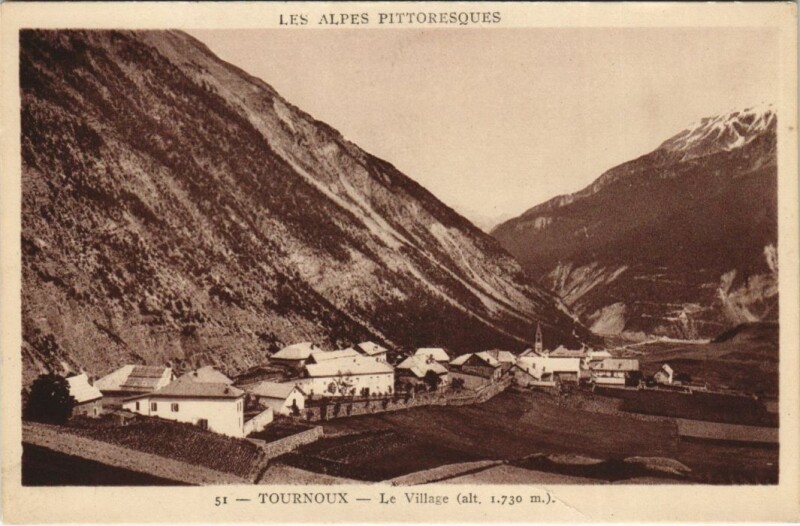 Carte postale ancienne Tournoux Le Village