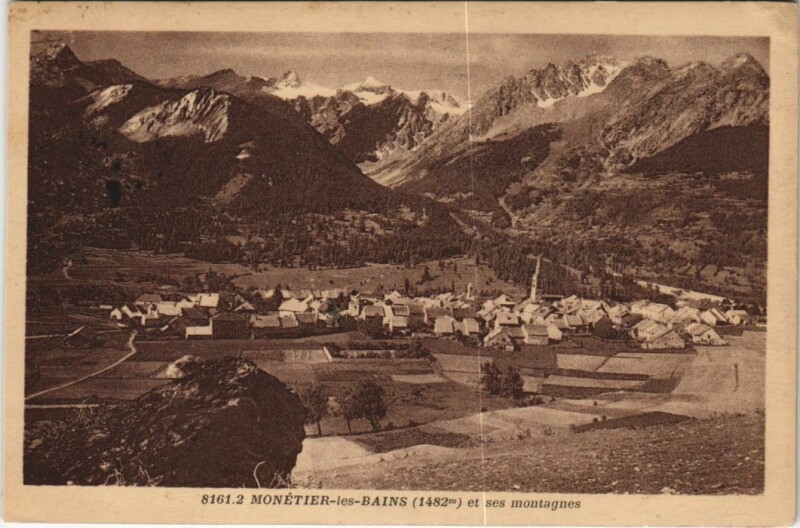 Carte postale ancienne Le Monetier-les-Bains et ses Montagnes