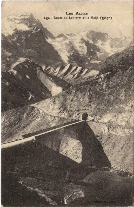 Carte postale ancienne Route du Lautaret et la Meije