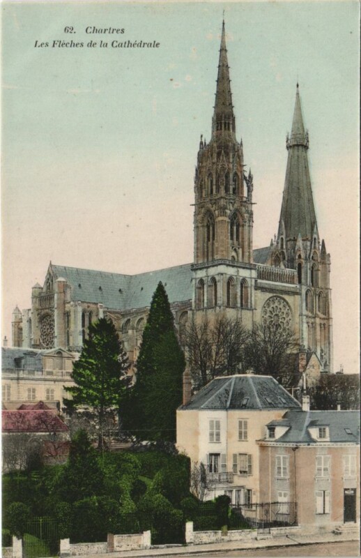 Carte postale ancienne Chartres Les Fleches de La Cathedrale France à Chartres