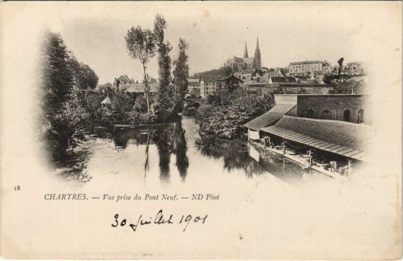 Carte postale ancienne Chartres vue prise du Pont Neuf France à Chartres
