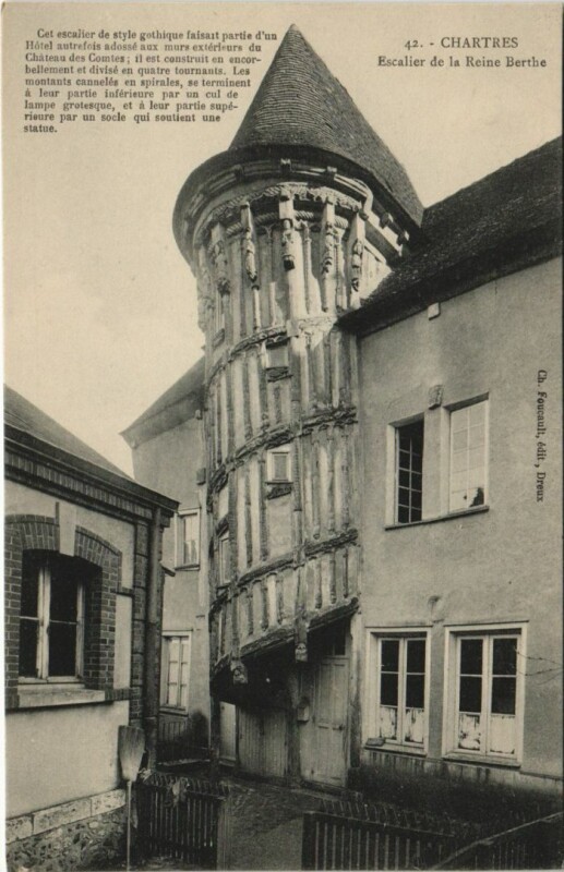 Carte postale ancienne Chartres Escalier de la Reine Berthe France à Chartres