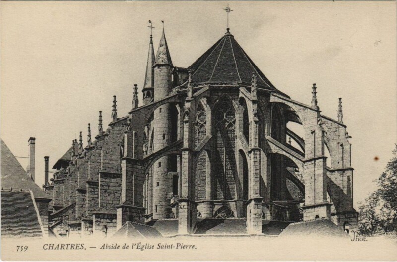 Carte postale ancienne Chartres Abside de l'Eglise Saint-Pierre France à Chartres
