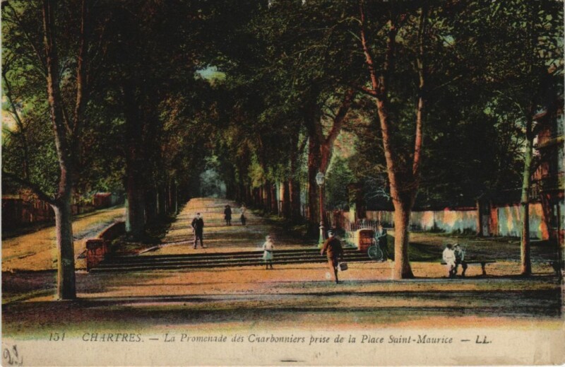 Carte postale ancienne Chartres Promenade des Charbonnieres France à Chartres