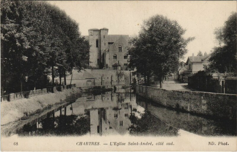 Carte postale ancienne Chartres Eglise Saint-Andre France à Chartres