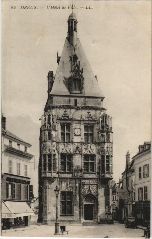 Carte postale ancienne Dreux Hotel de Ville France à Dreux