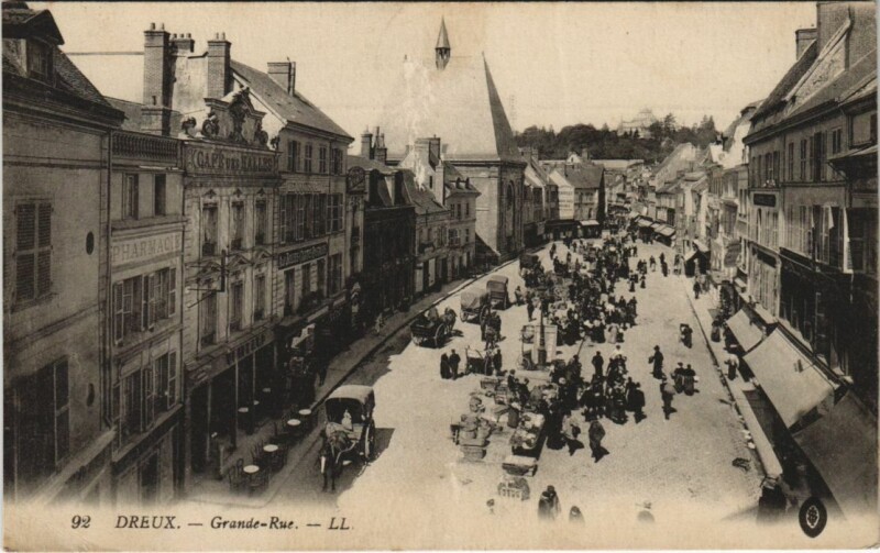 Carte postale ancienne Dreux Grande Rue France à Dreux