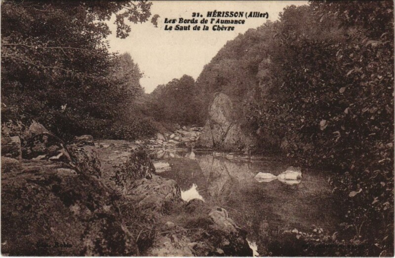 Carte postale ancienne Herisson Les Bords de l'Aumance - Le Saut de la Chevre
