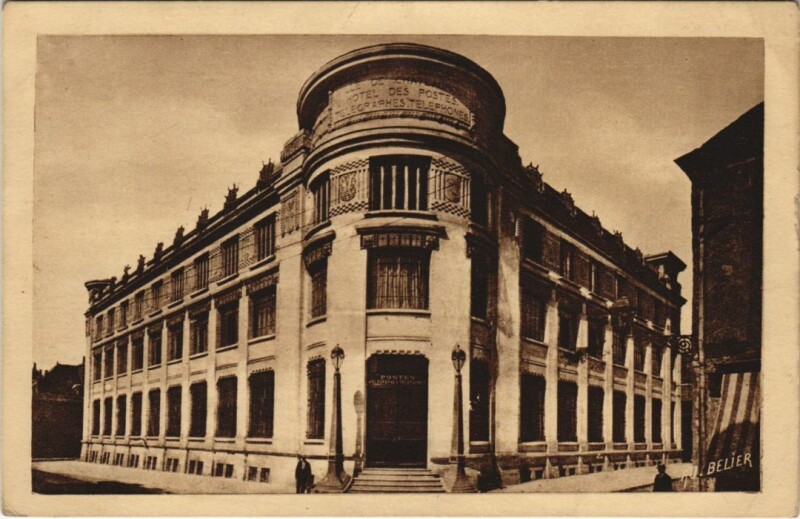 Carte postale ancienne Chateauroux Hotel des Postes France