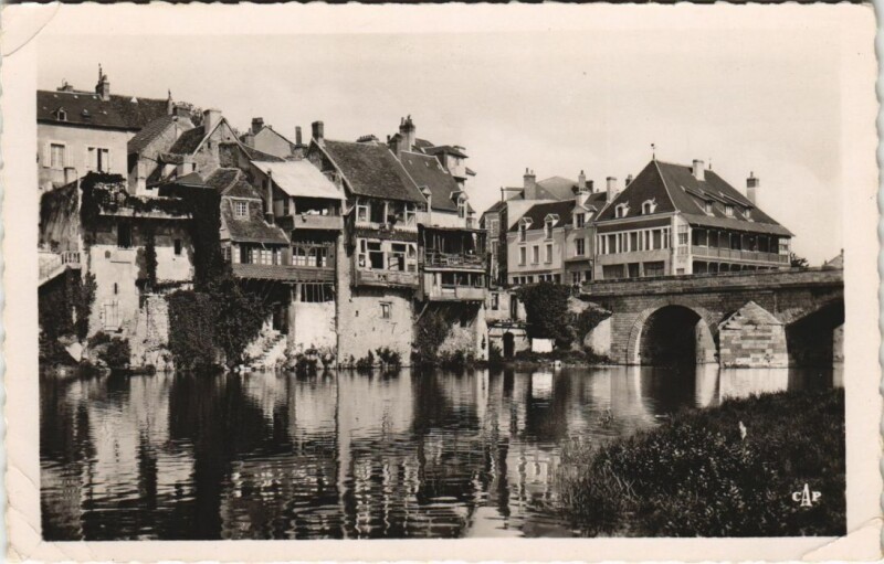 Carte postale ancienne Argenton s Creuse Vieilles Maisons France