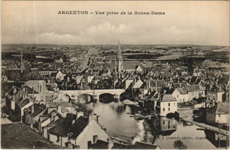Carte postale ancienne Argenton Vue prise de la Bonne-Dame France
