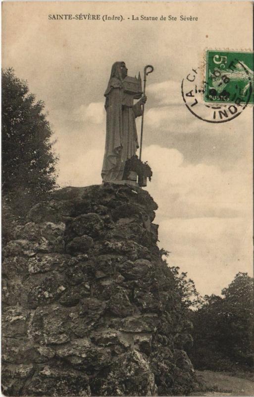 Carte postale ancienne La Statue de Sainte-Sévère à Sainte-Sévère-sur-Indre