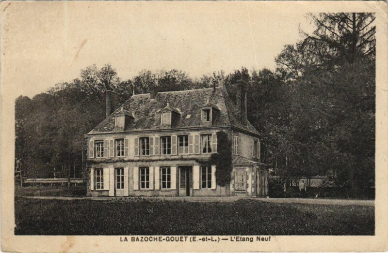 Carte postale ancienne La Bazoche-Gouet L'Etang Neuf à La Bazoche-Gouet