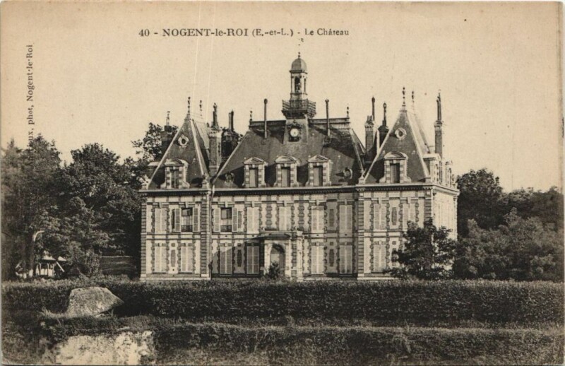 Carte postale ancienne Nogent-le-Roi Le Chateau à Nogent-le-Roi