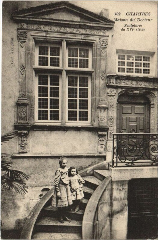 Carte postale ancienne Chartres Maison du Docteur à Chartres