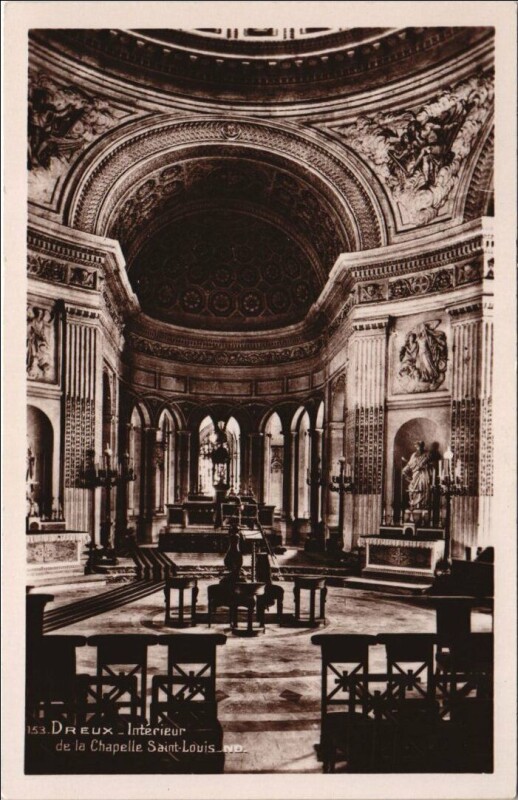 Carte postale ancienne Dreux Interieur de la Chapelle Saint Louis à Dreux