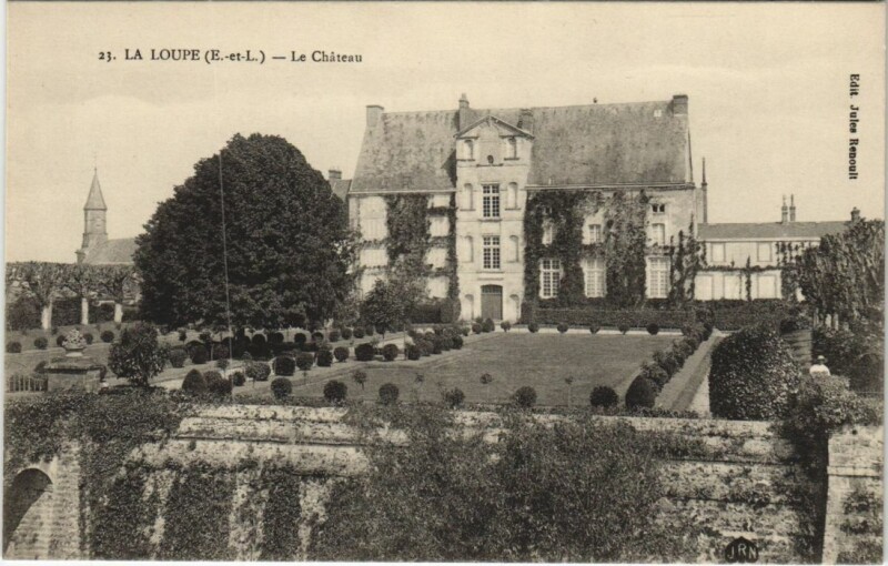 Carte postale ancienne La Loupe Le Chateau à La Loupe