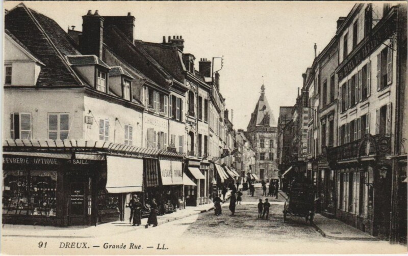 Carte postale ancienne Dreux Grande Rue à Dreux