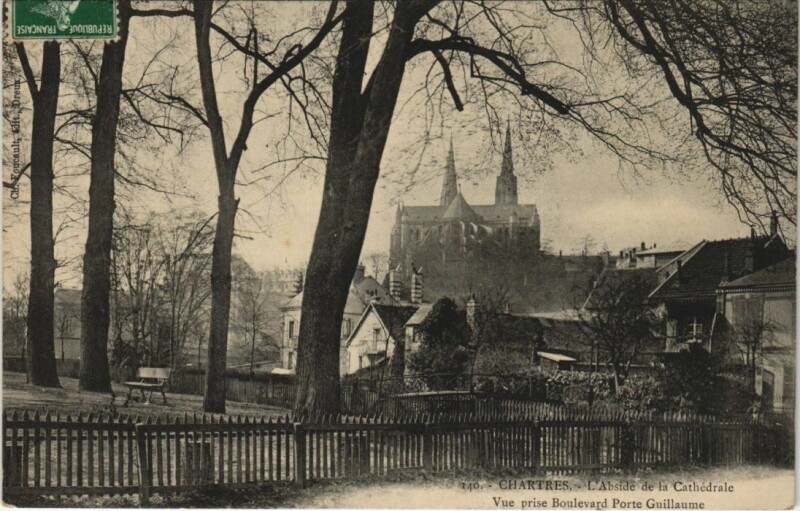 Carte postale ancienne Chartres L'Abside de la Cathedrale à Chartres