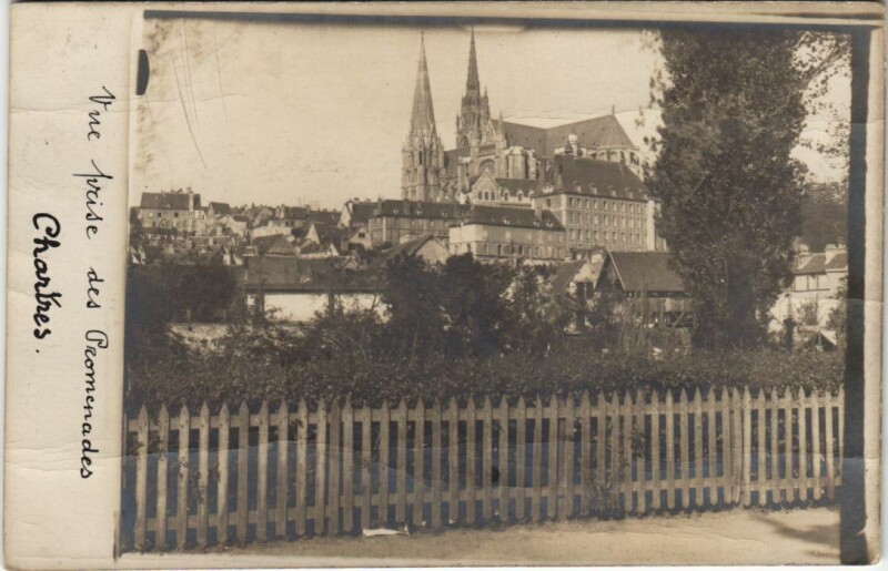 Carte postale ancienne Chartres Vue prise des Promenades à Chartres