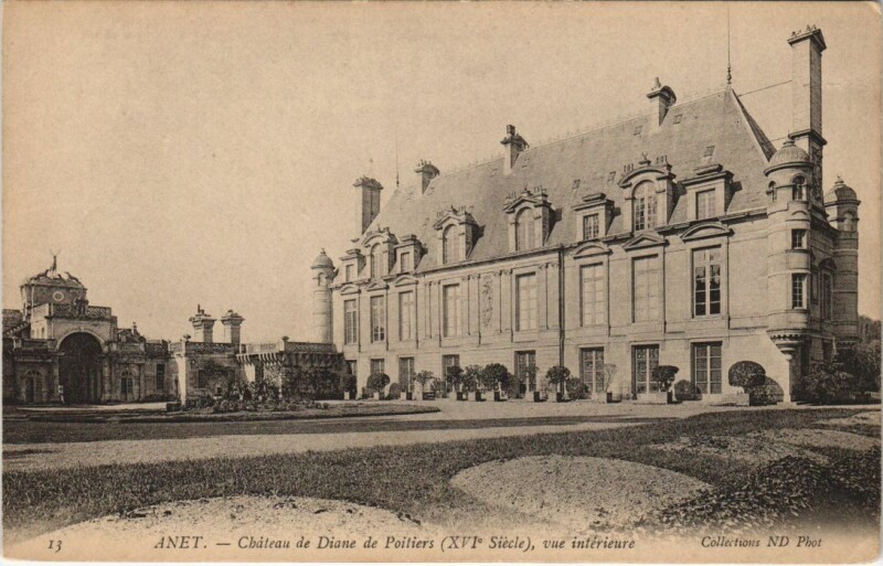 Carte postale ancienne Anet Chateau de Diane de Poitiers - Vue Interieure