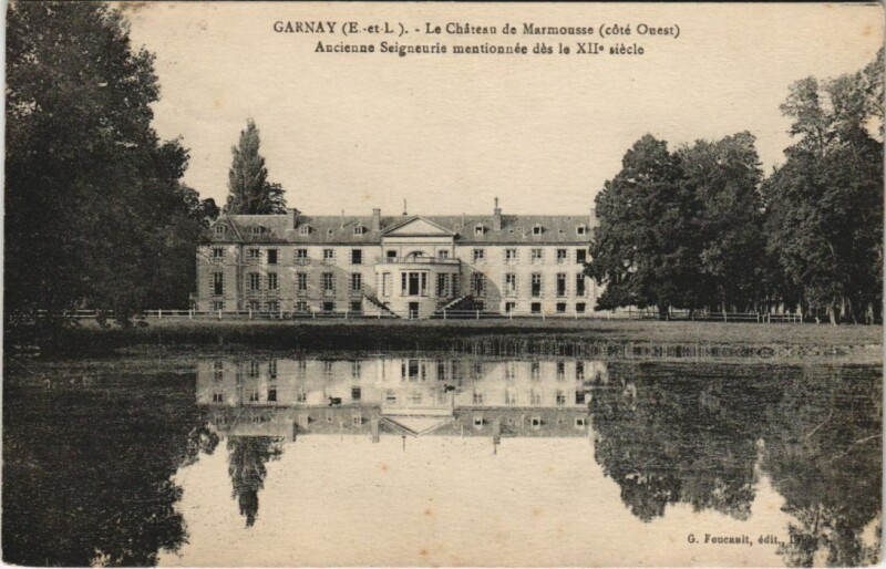 Carte postale ancienne Garnay Le Chateau de Marmousse - Cote Ouest à Garnay