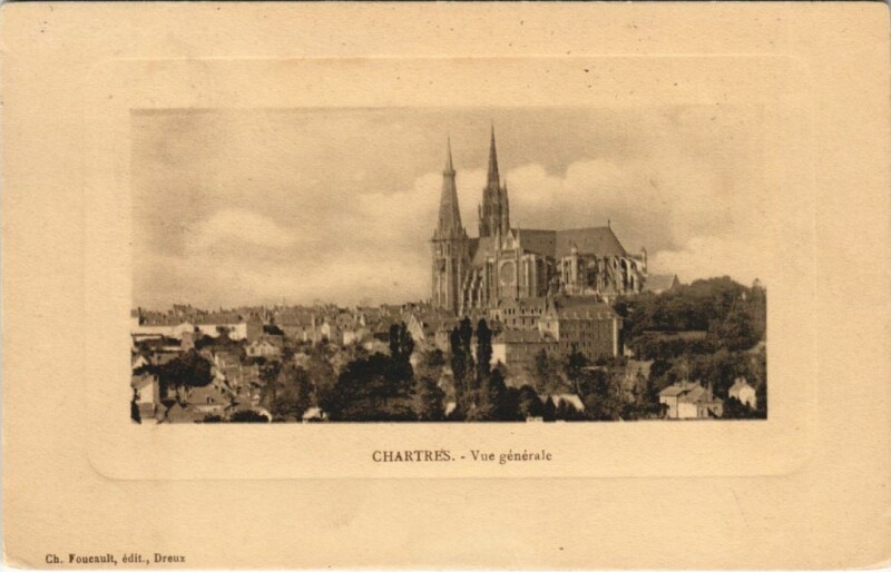 Carte postale ancienne Chartres Vue Generale à Chartres