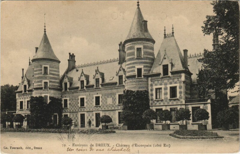 Carte postale ancienne Escorpain Chateau d'Escorpain - Cote Est à Escorpain