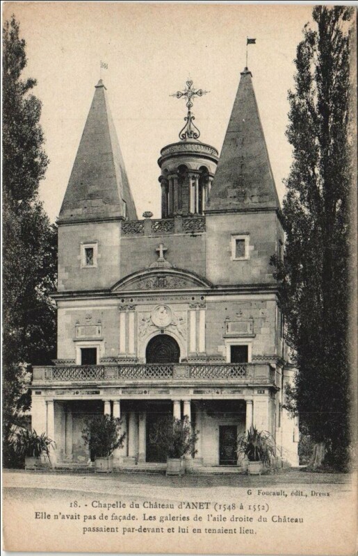 Carte postale ancienne Anet Chapelle du Chateau d'Anet