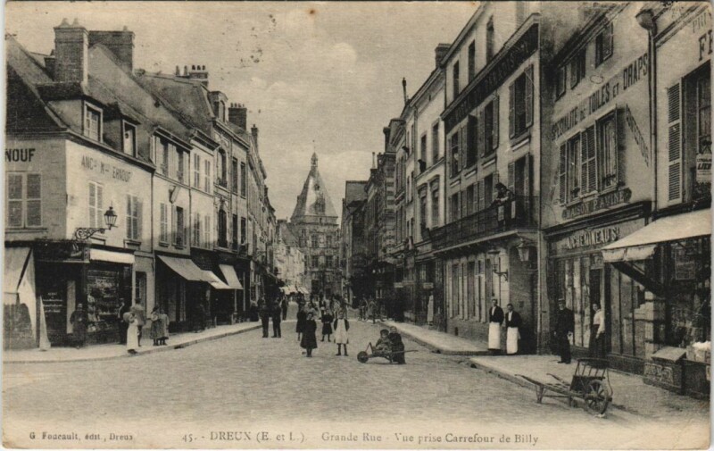 Carte postale ancienne Dreux Grande Rue France à Dreux