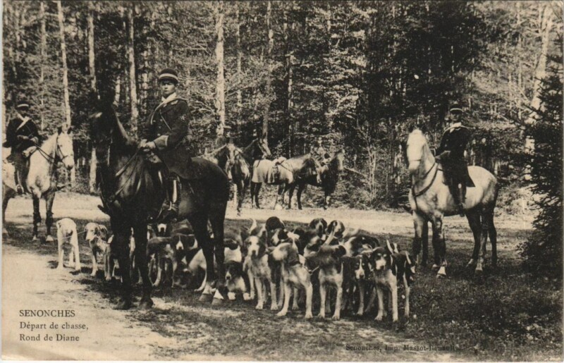 Carte postale ancienne Senonches Depart de chasse, Rond de Diane France à Senonches