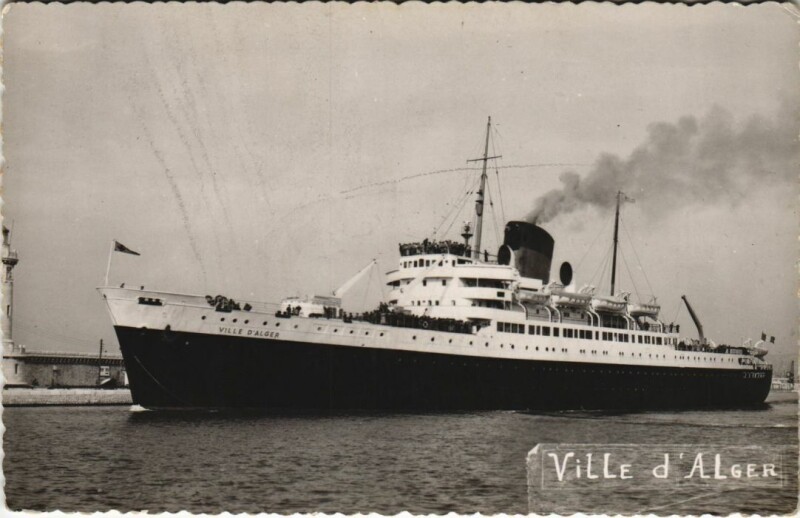 Carte postale ancienne Ville d'Alger - Cie Gle Transatlantique Ships