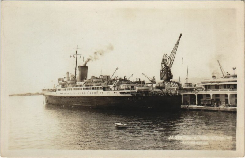 Carte postale ancienne Ville d'Oran - Cie Gle Transatlantique Ships